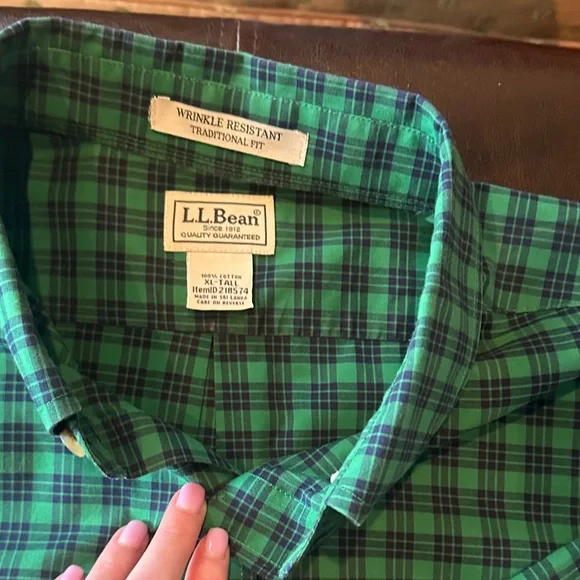 L.L. Bean Men's Green Checkered Button Down Long Sleeve Shirt- size XL-Tall - Picture 2 of 4